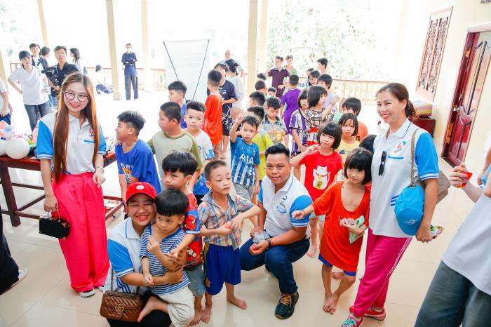 Mái ấm Làng tre (14/05/2024)